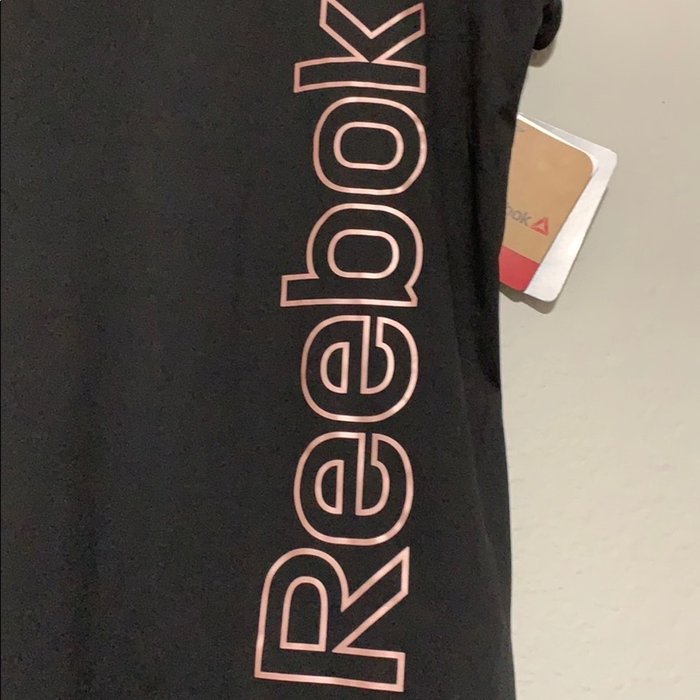 New Reebok black top - Picture 5 of 6